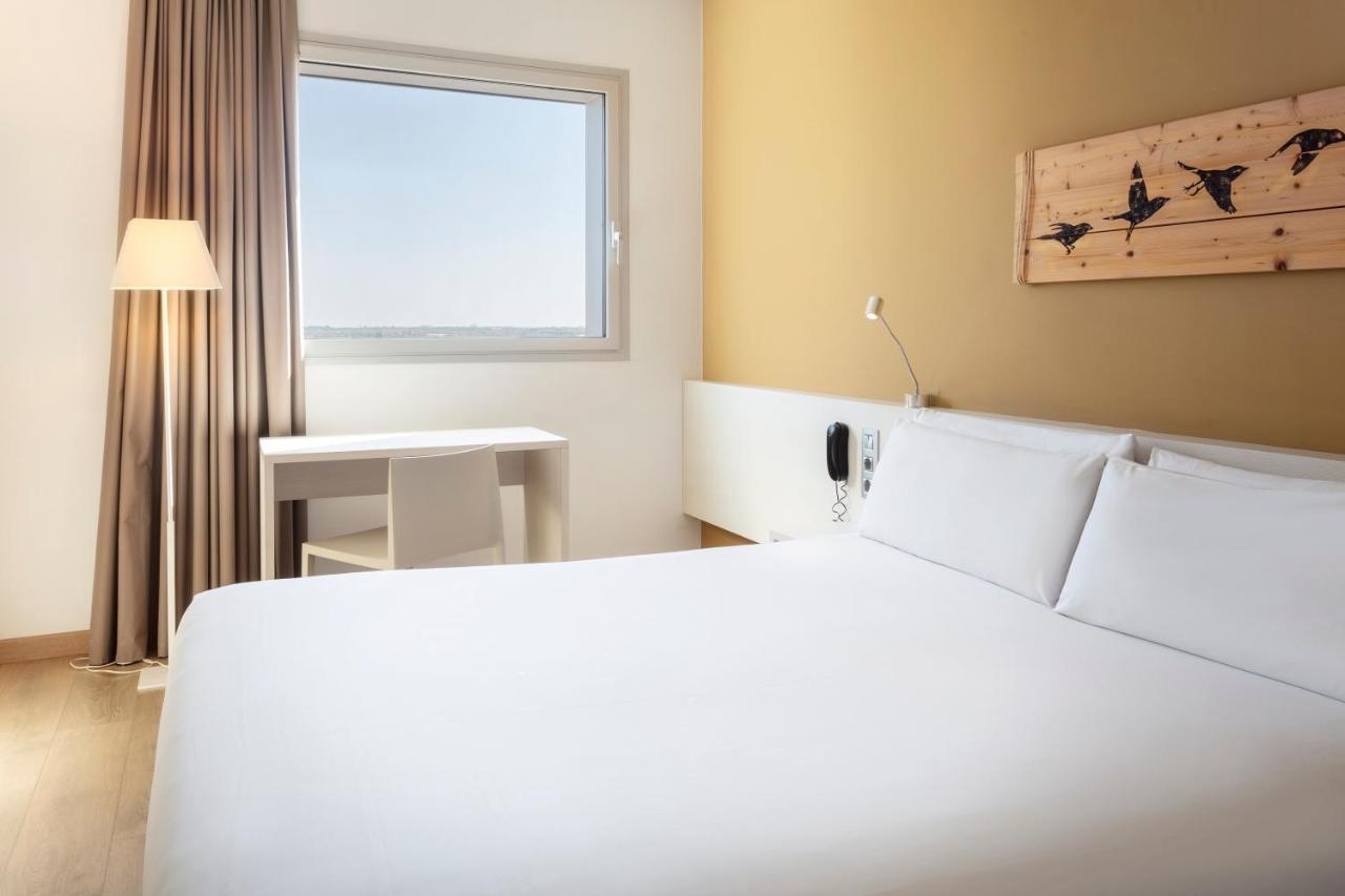 Barcelona 3* Viladecáns